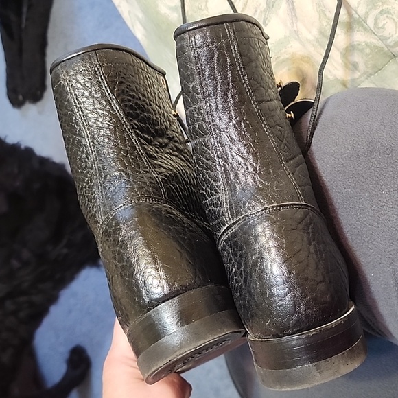 Black Leather Justin Boots - Picture 4 of 4